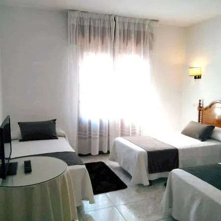 Hostel Mourelos